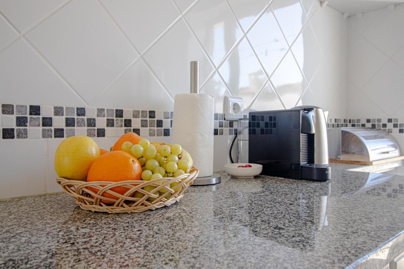 Апартаменты Old Town 2Br 50M Ocean W/ Ac Wi-Fi Parking Terrace Албуфейра Экстерьер фото